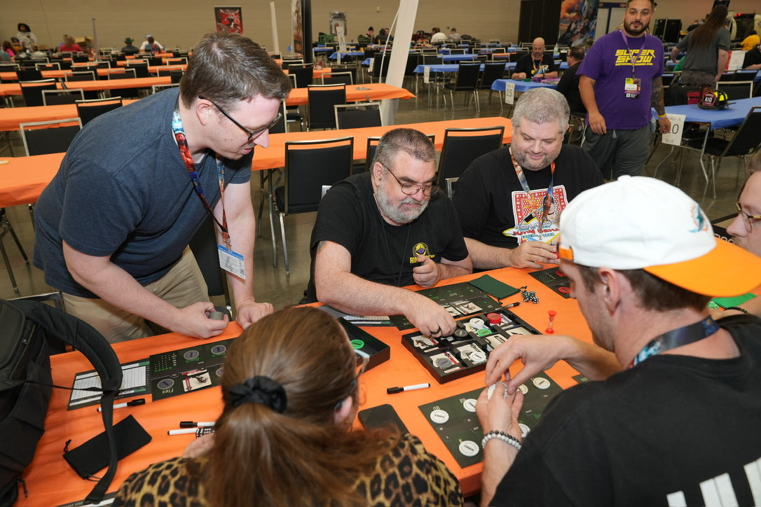 Pre-Order: Huddle – The Fantasy Football Game (4-Player Base Edition)
